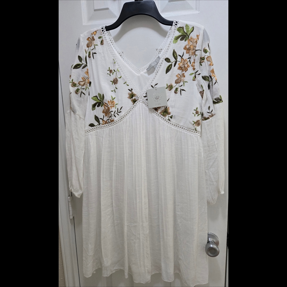J GEE Bohemian White Floral Embroidered Lace V-Neck Tunic Dress Sz Large NWT
